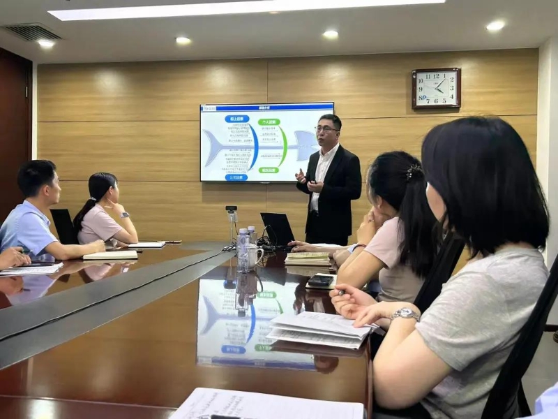 学案例、练内功,提技能、创业绩 ——北京劳务事业分部开展员工业务培训